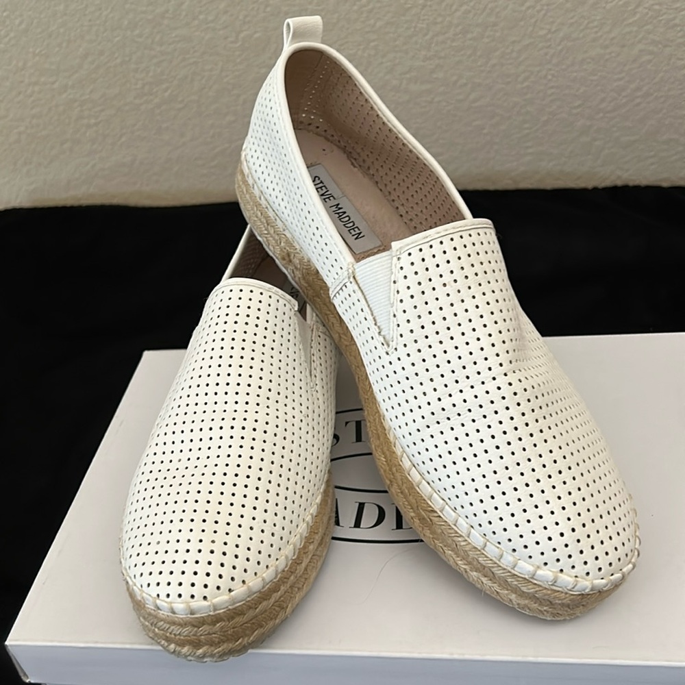 Steve Madden Choppur Leather Perforated Slip-On Espadrille White Sz 9
